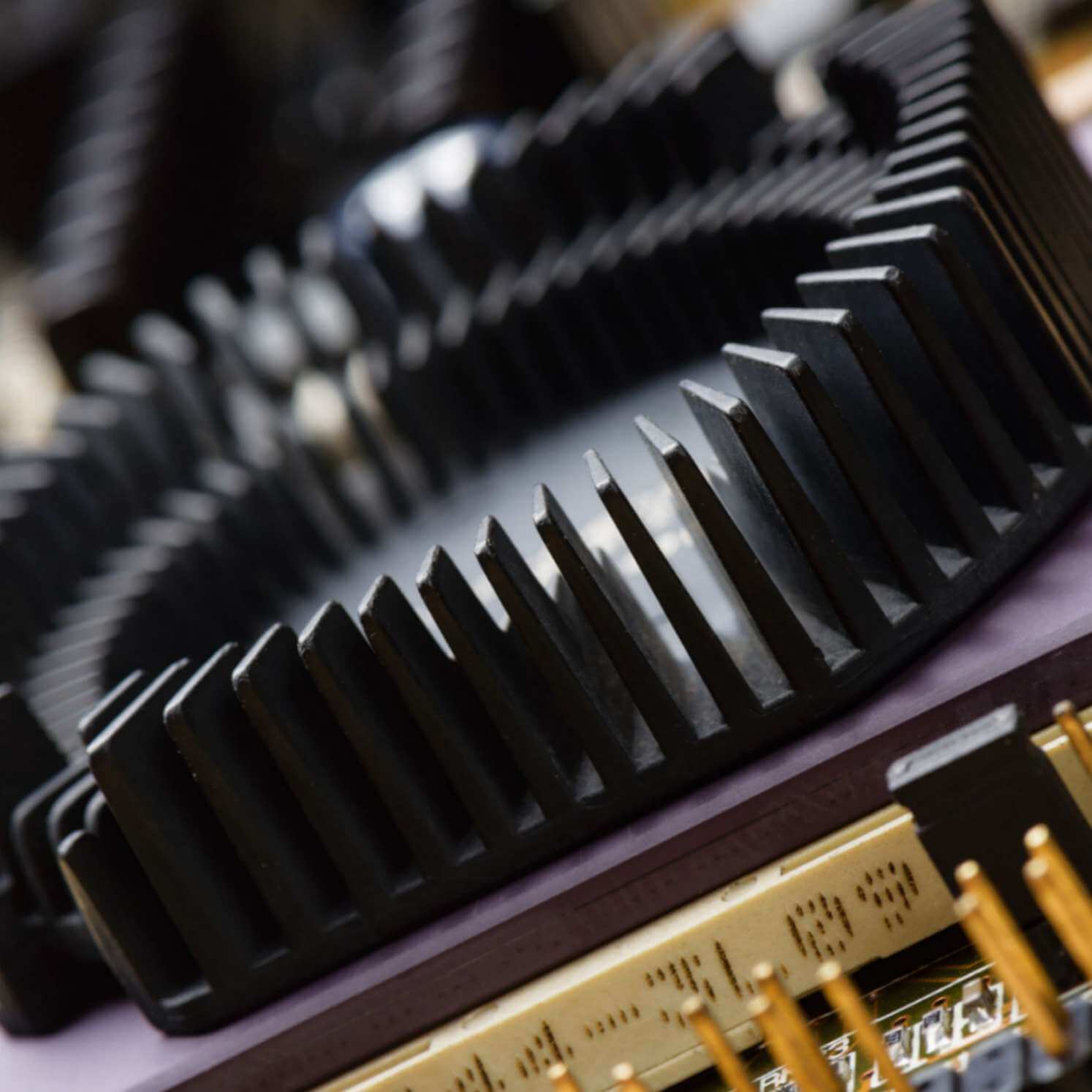 Heat Sinks Thermal Management Solutions & Manufacturing